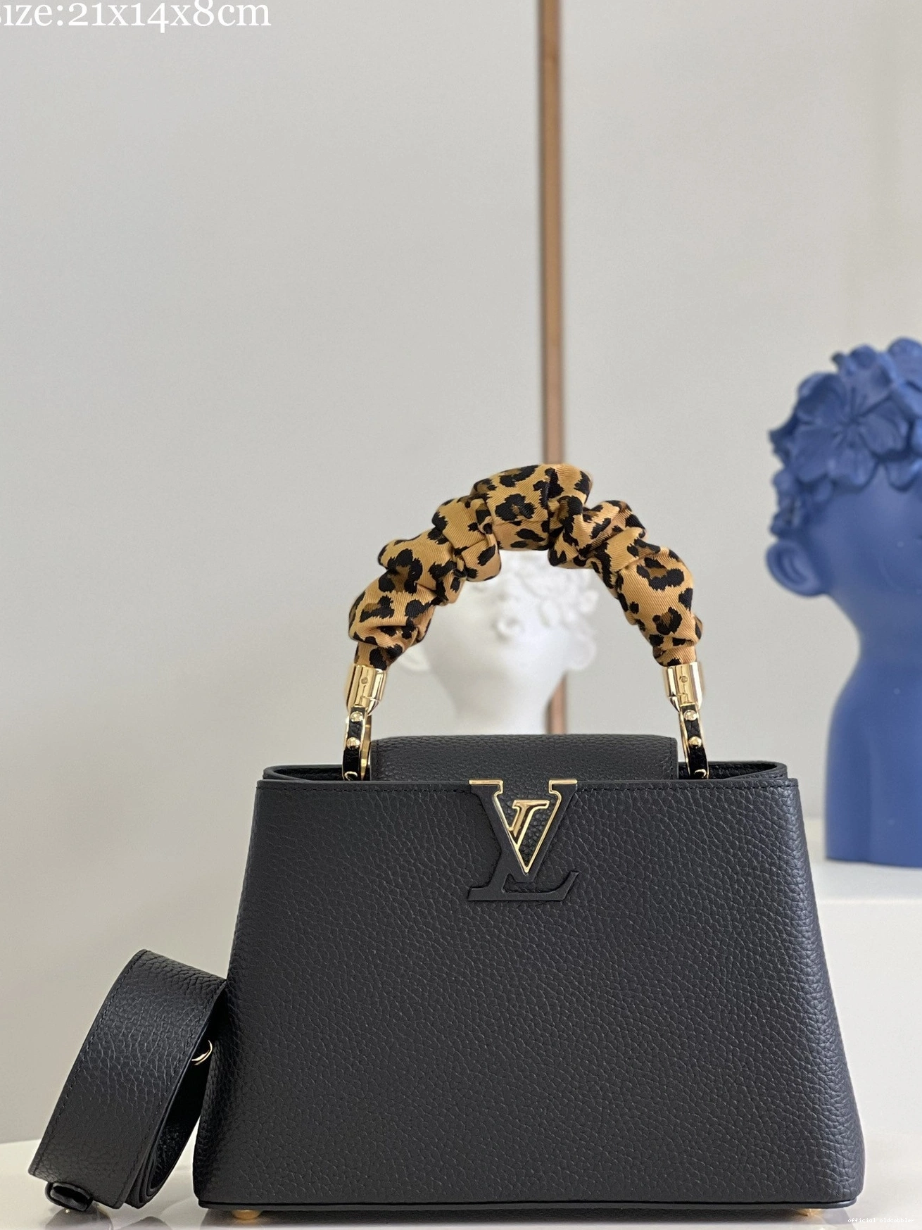 Official oldcobbler VUITTON CAPUCINES LOUIS BB 0717